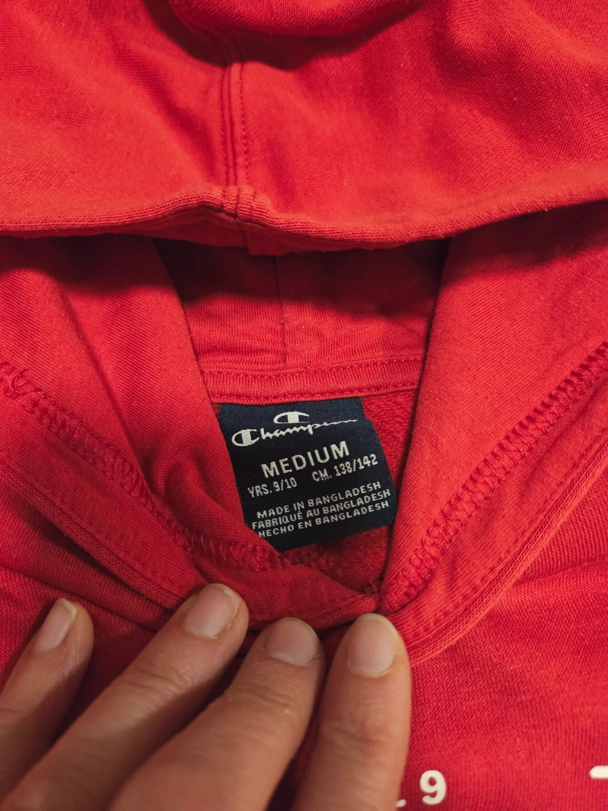 Sudadera roja con capucha de 10 años – photo 3
